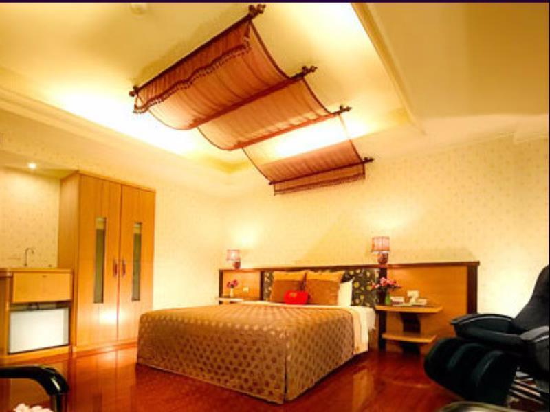 England Business Motel Yilan Exterior foto
